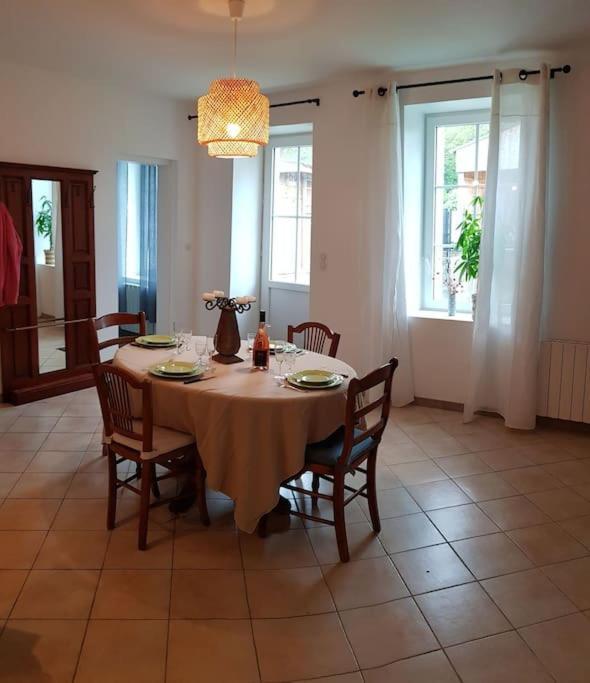 Gite A Saint Andre Des Eaux Kültér fotó