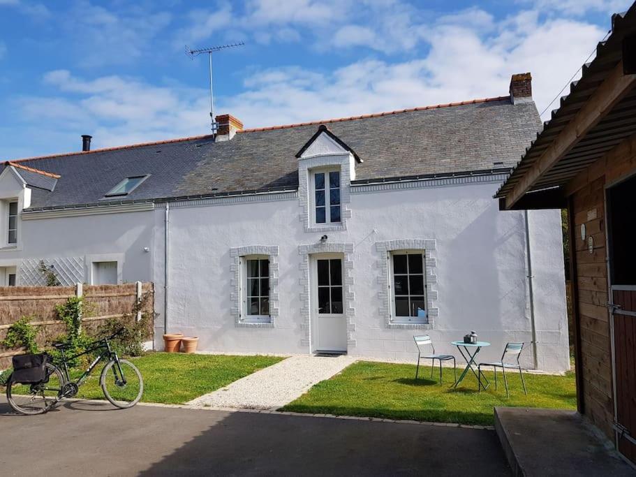 Gite A Saint Andre Des Eaux Kültér fotó